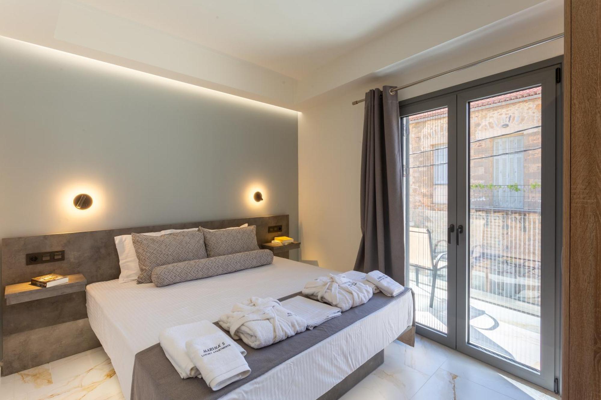 Marina Apartments Kardamyli Extérieur photo