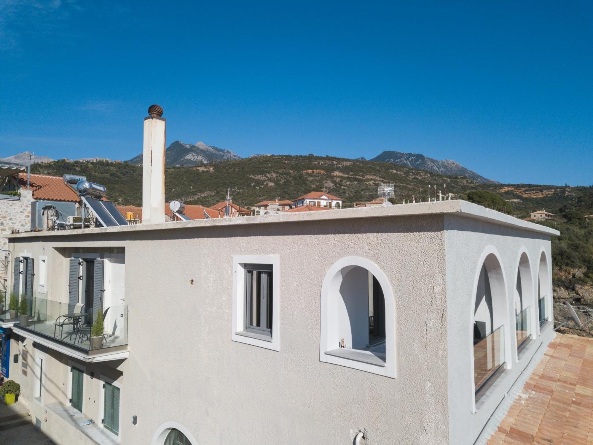 Marina Apartments Kardamyli Extérieur photo