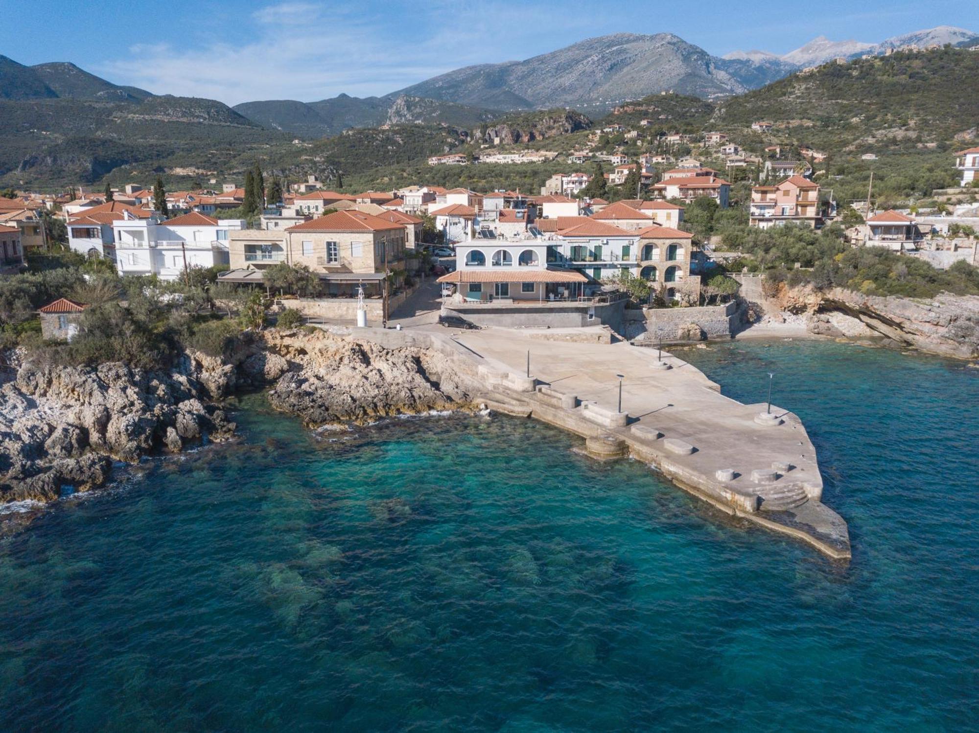 Marina Apartments Kardamyli Extérieur photo