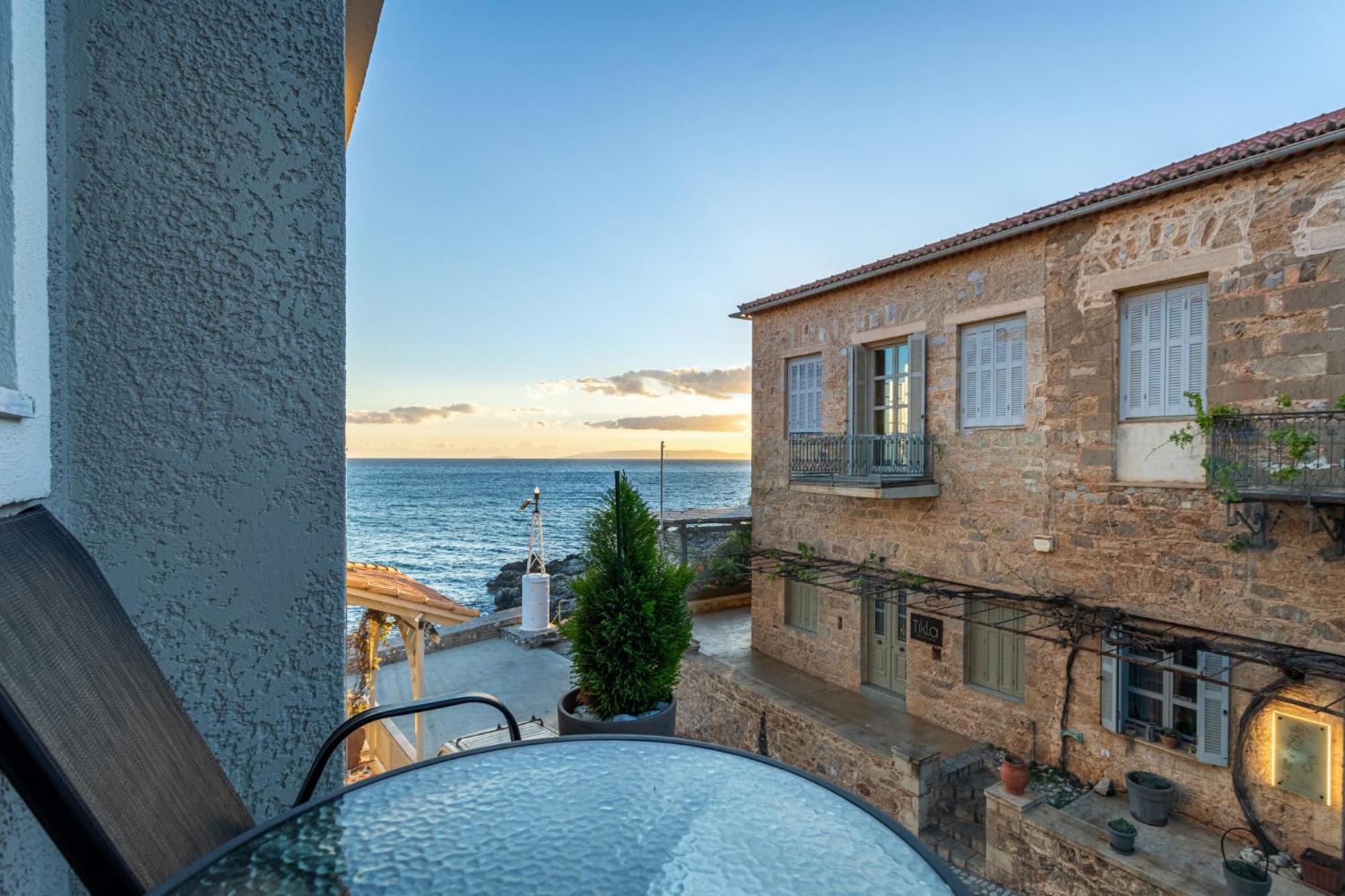 Marina Apartments Kardamyli Extérieur photo