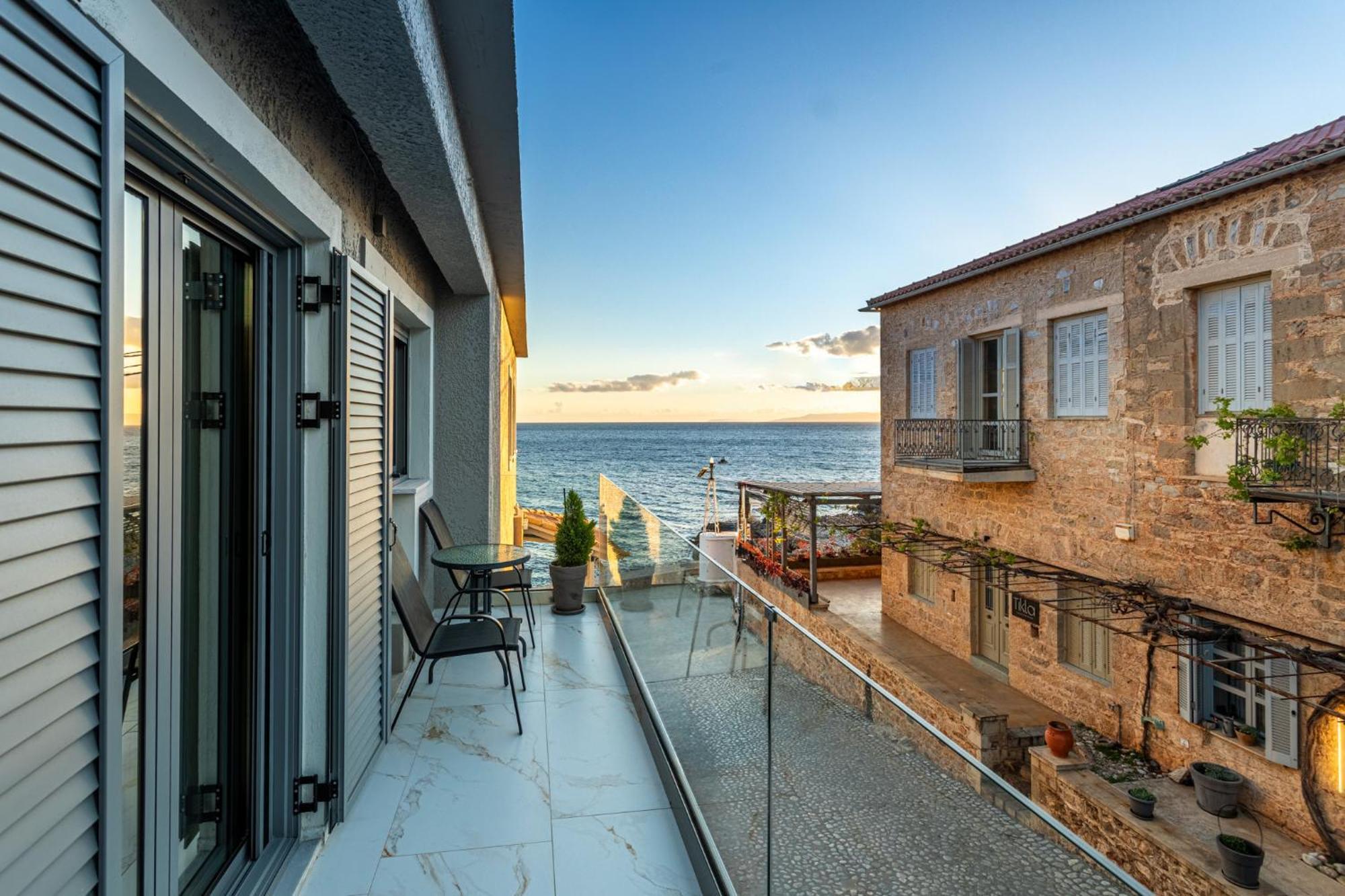 Marina Apartments Kardamyli Extérieur photo